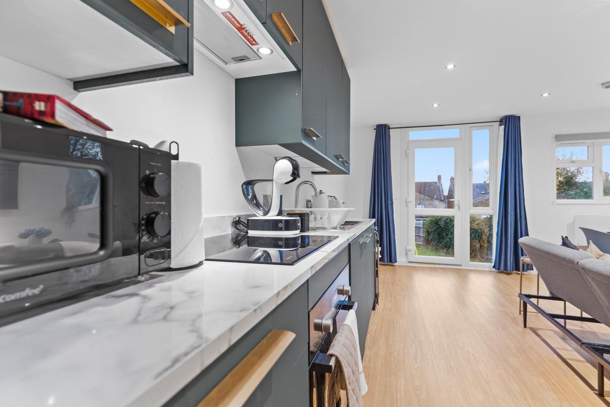 Modern Apartments London With Free Wifi Exterior photo