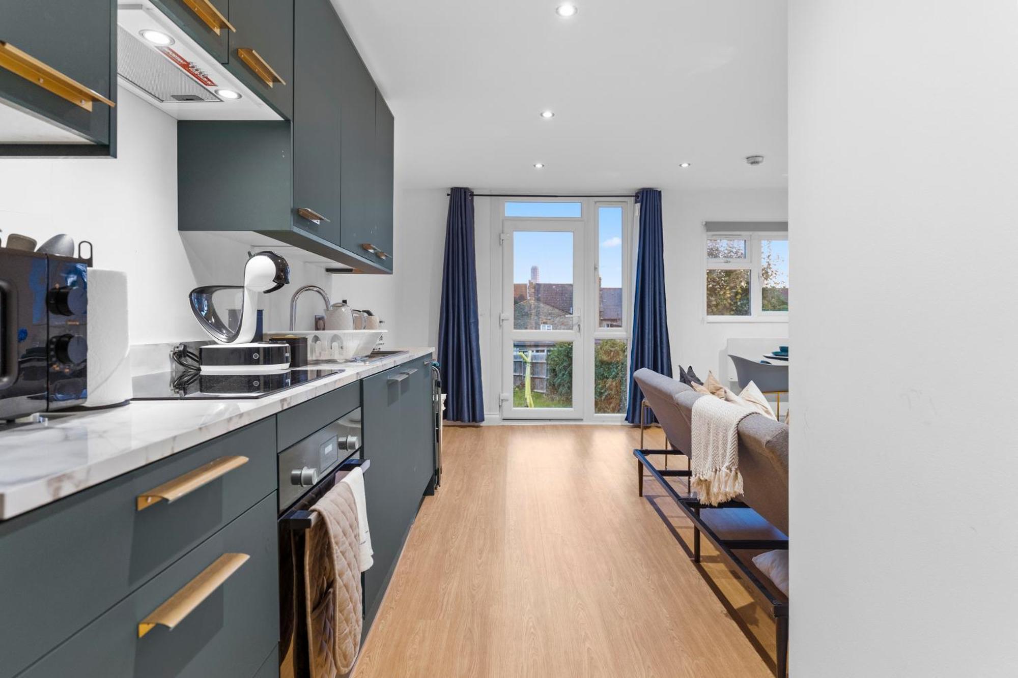 Modern Apartments London With Free Wifi Exterior photo