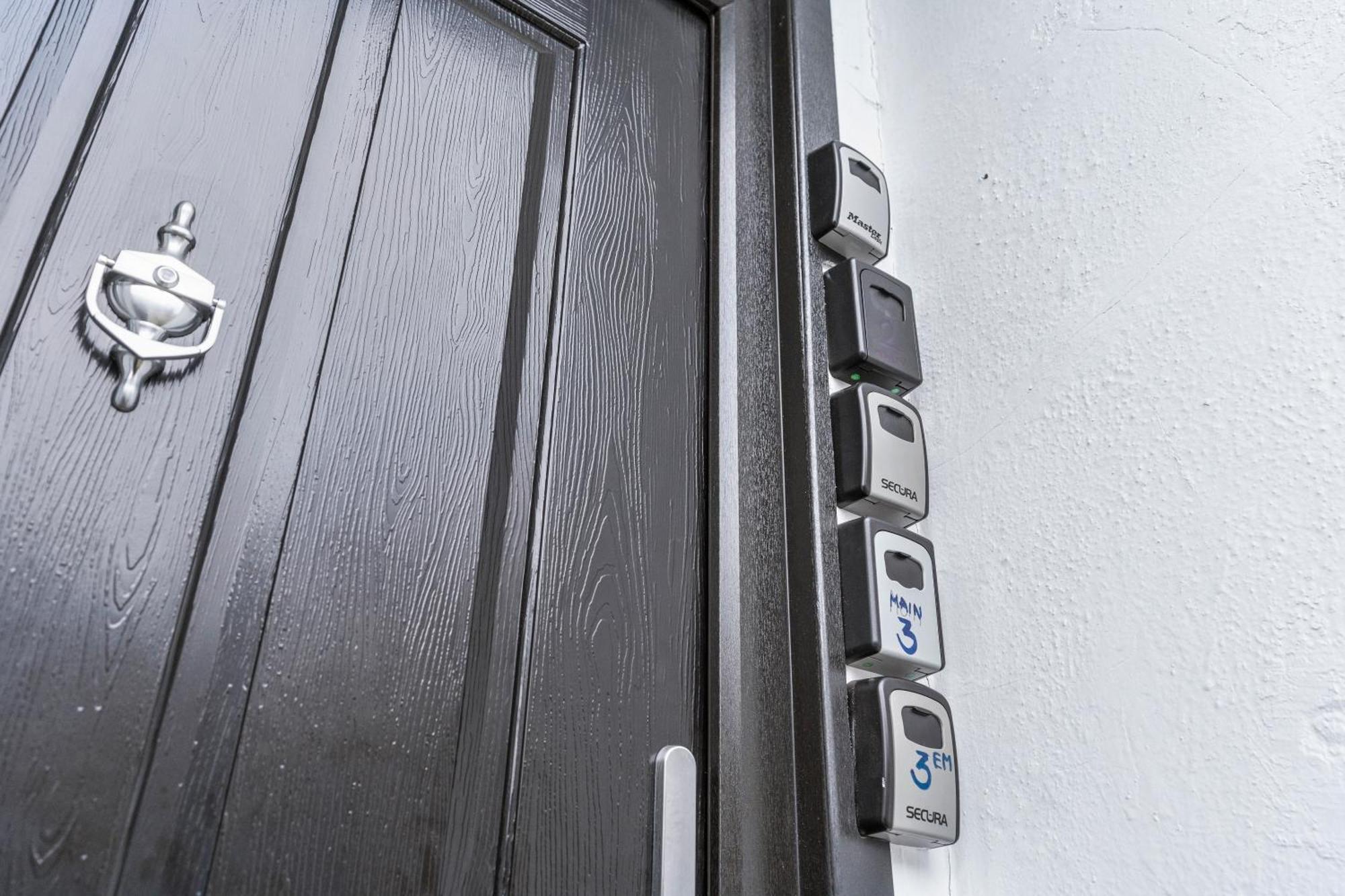 Modern Apartments London With Free Wifi Exterior photo