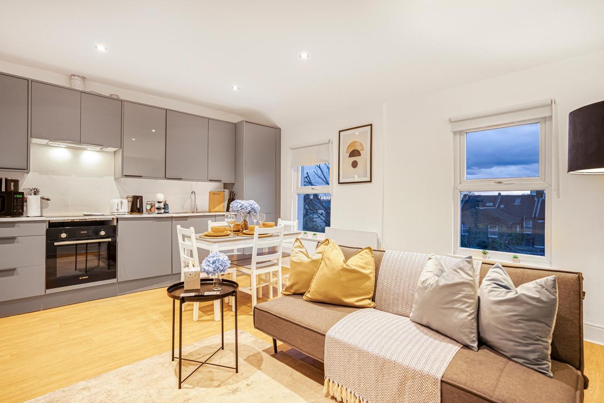 Modern Apartments London With Free Wifi Exterior photo